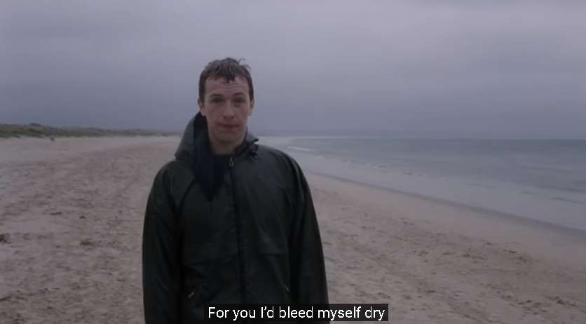 O Impacto e a Beleza Atemporal de “Yellow” da Coldplay O Impacto e a Beleza Atemporal de “Yellow” da Coldplay